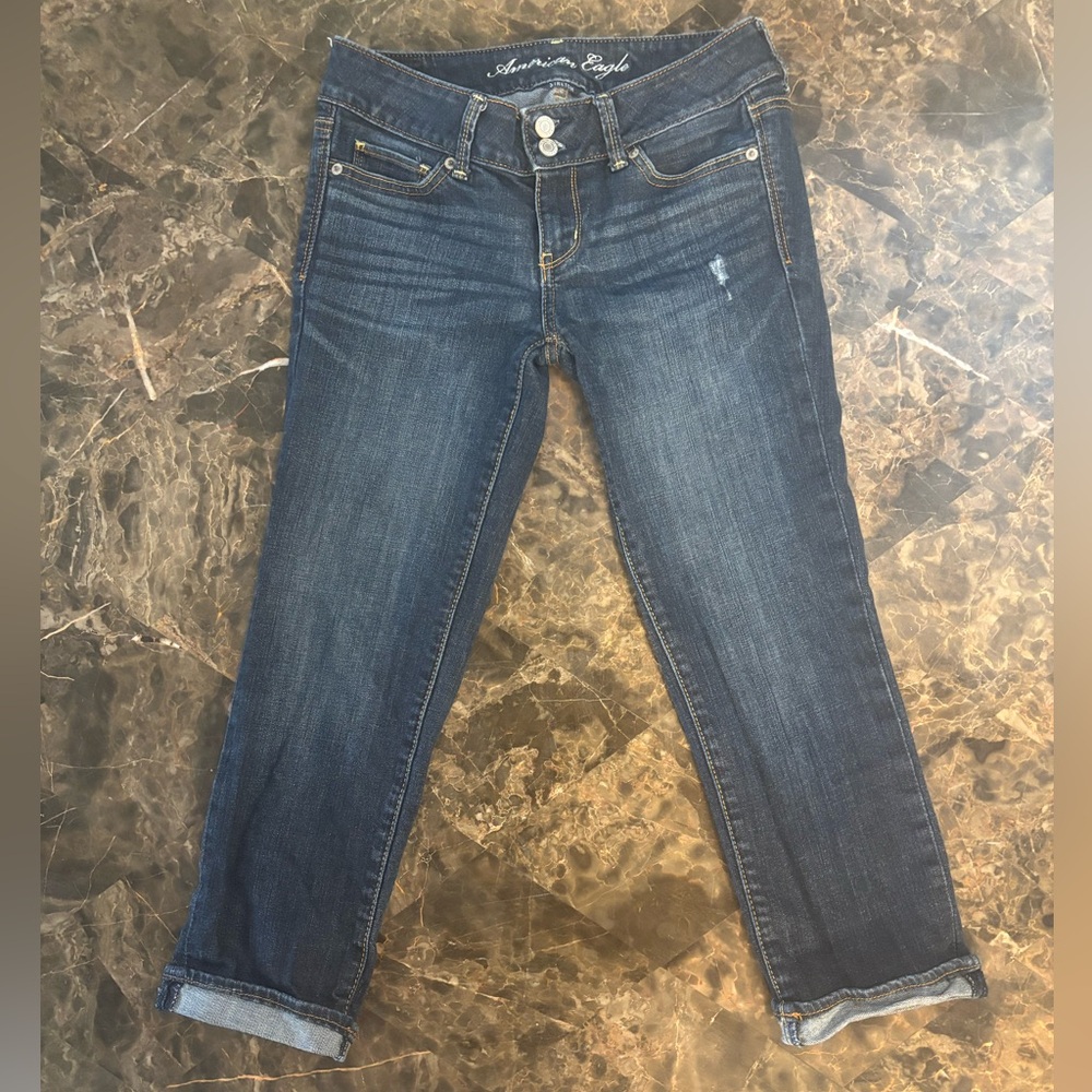 American Eagle Outfitters Dark Blue Cropped Jeans
